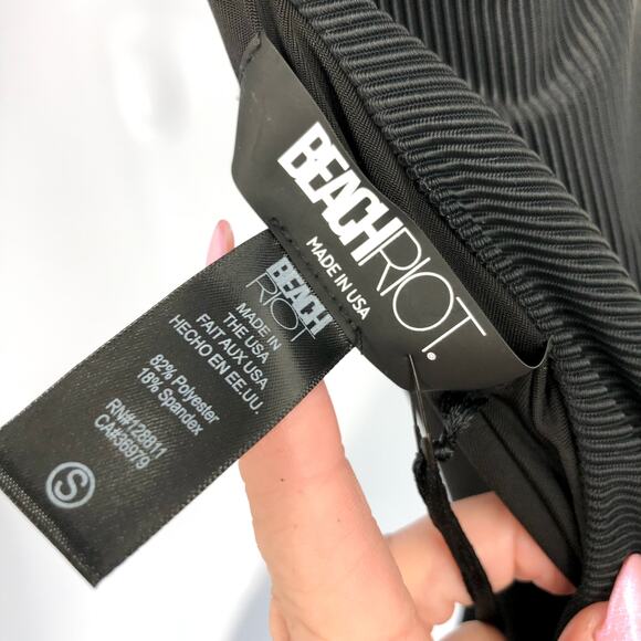 BEACH RIOT Celine One-Piece Swimsuit Small Black Cutout One-Shoulder NWT - Picture 10 of 12